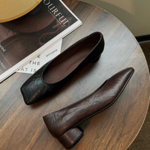 2025秋季 复古女鞋 新款 气质法式 小方头粗跟小皮鞋 F07真皮单鞋