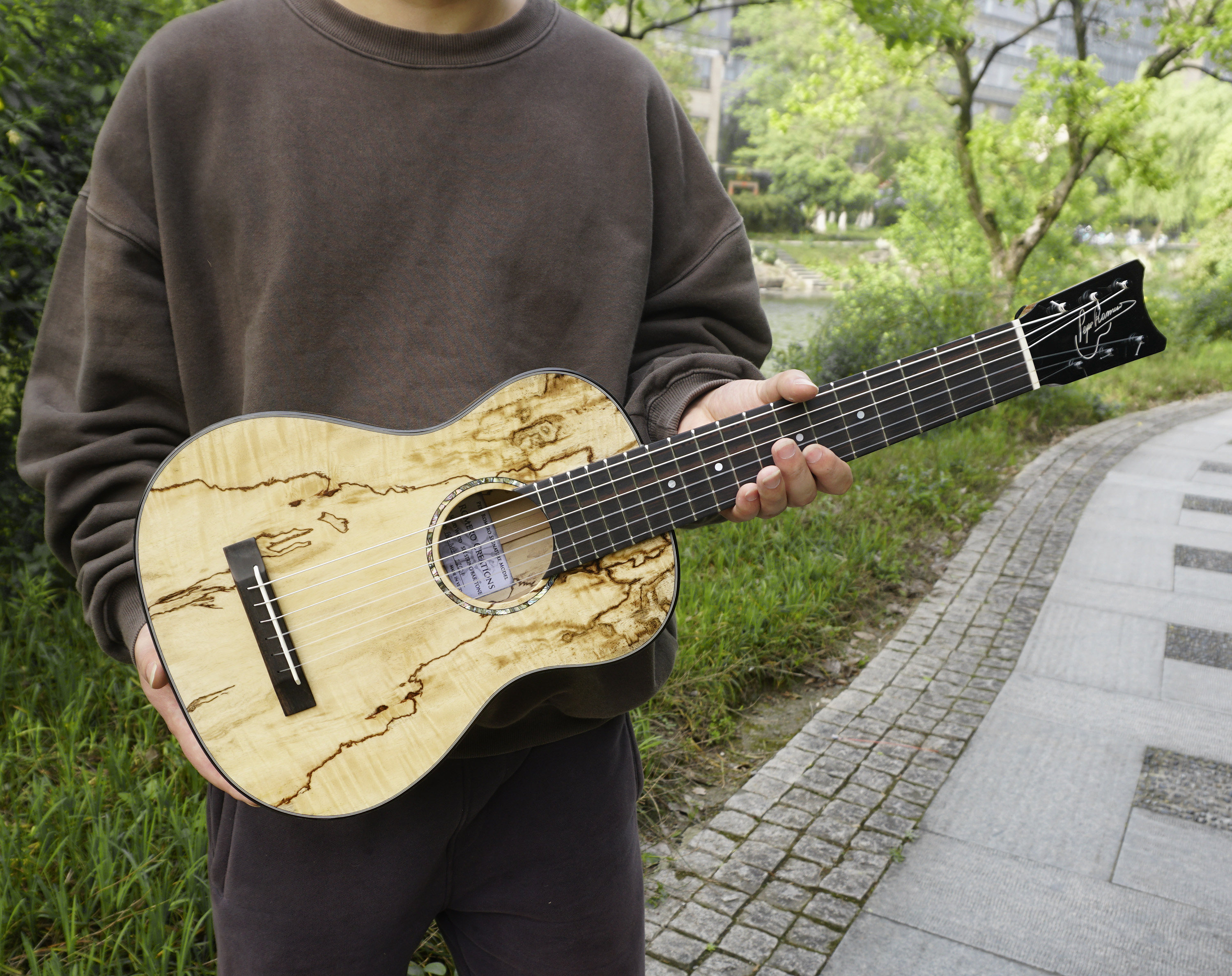 romero进口全单旅行30寸六弦小吉他b6 mg 便携儿童古典吉他