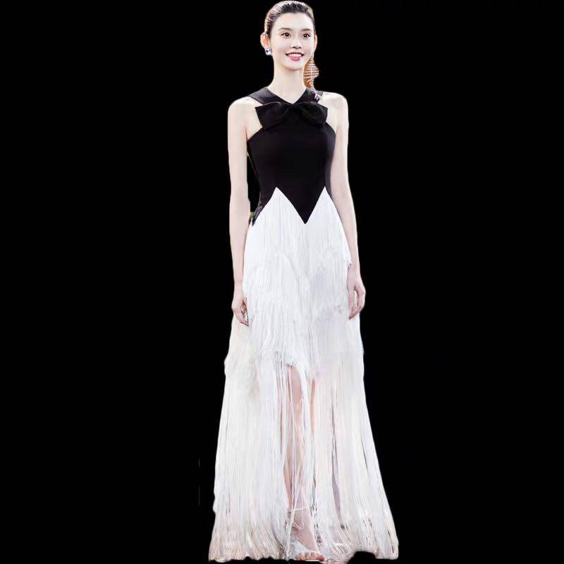 宴会主持人晚礼服2018金鹰节奚梦瑶明星同款挂脖无袖白色流苏长裙