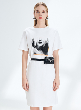 【商场同款】雾道夏新款倒T型黑白经典人像印花长衫