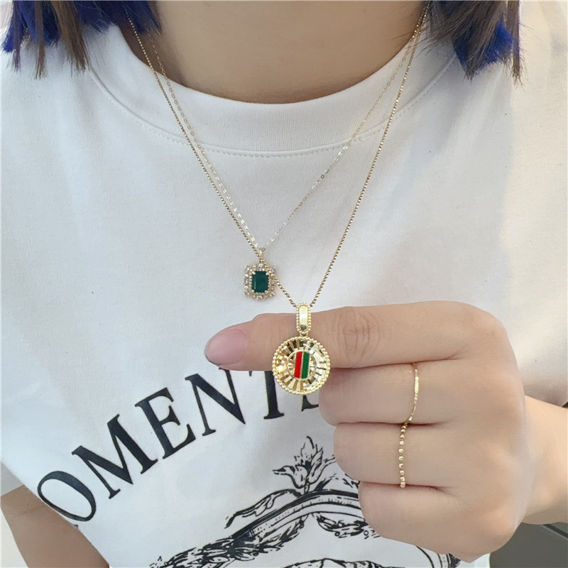 韩国纯14K黄金圆形镂空切割吊坠女 14k金新款彩色吊坠 奢华善良