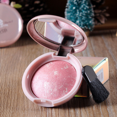 矿物质珠光修容粉红色胭脂