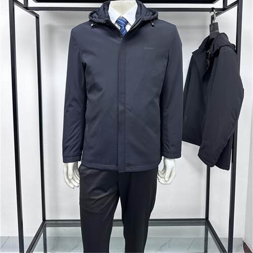 品牌24年冬季短款脱卸内胆羽绒服