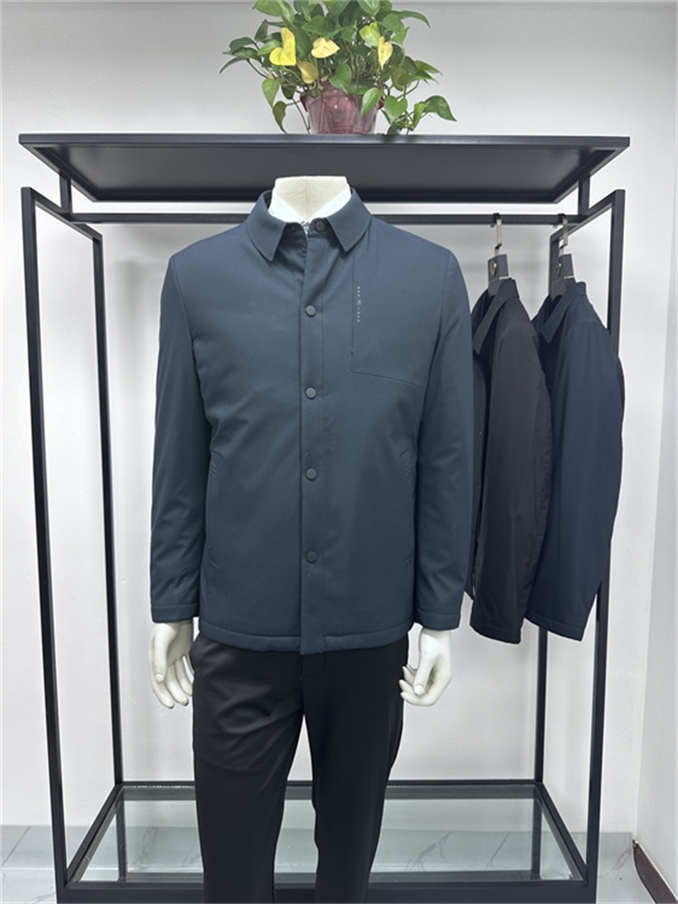 铭盛缘商务翻领可脱卸内胆羽绒服