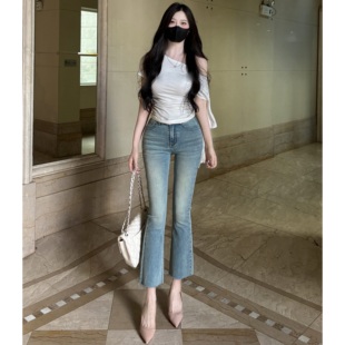丰胯细腰~九分微喇叭裤巨显腿直独特水洗小个子穿搭丰胯牛仔裤