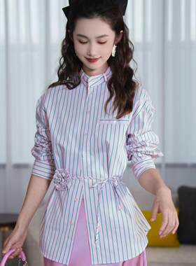 哥家商场同款2026春夏新款附装饰花条纹中长长袖衬衫上衣女130050
