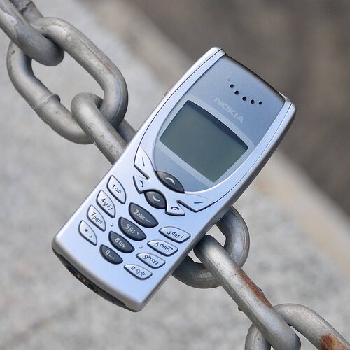 Nokia/诺基亚8250经典直板按键蓝屏移动怀旧学生老人备用手机