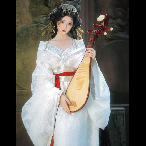 白色复原战国袍汉服清冷系套装秋