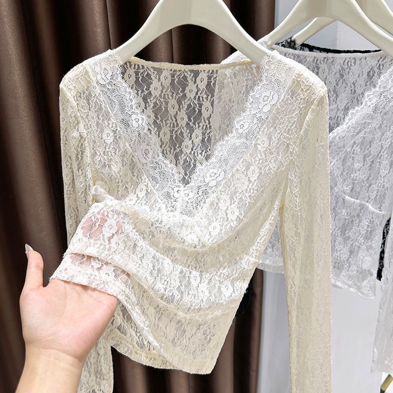 大码v领蕾丝打底衫女裝胖mm薄款镂空透视显瘦内搭长袖网纱t恤上衣