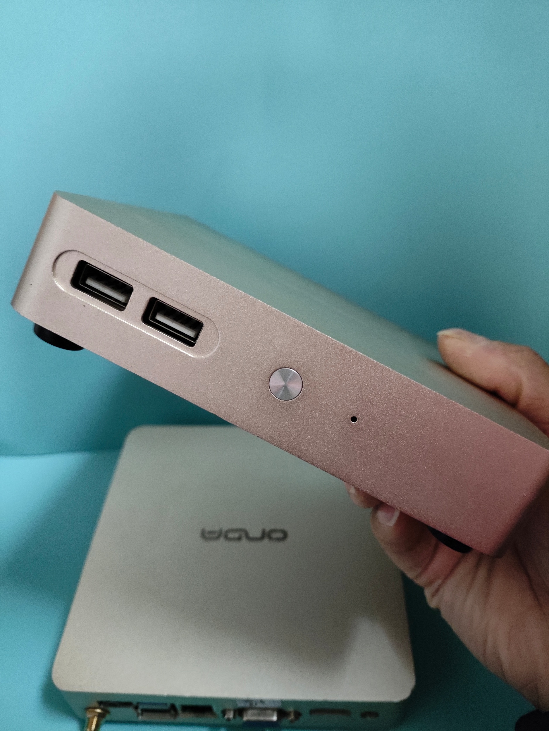 赛扬M2四核J1900迷你主机微型电脑家用办公工控机准系统主机HTPC