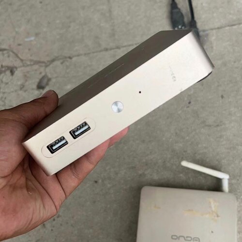 赛扬四核M2迷你主机J1900微型台式电脑DIY一体机办公WIN7 4G120G