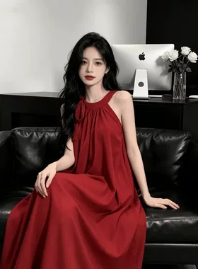 法式红色挂脖吊带连衣裙女夏新娘纯欲性感新疆旅行海边度假长裙夏