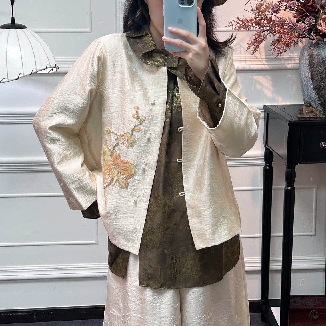 禅意茶服新中式蝴蝶钉珠长袖上衣提花立领素雅国风茶人服开衫外套