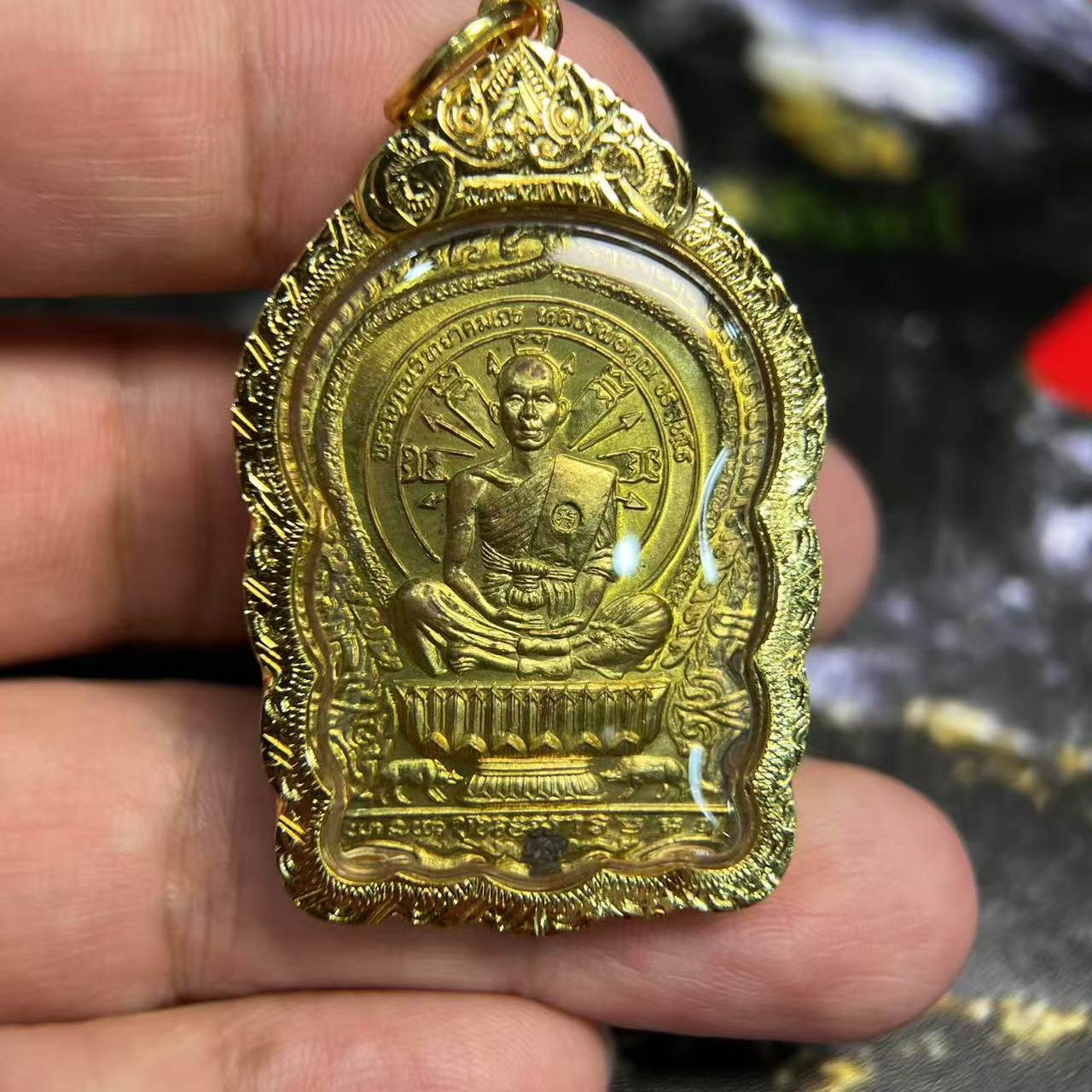 龙婆坤 瓦班莱2537查纳曼骑猪自身黄铜版 泰牌吊坠萨玛空