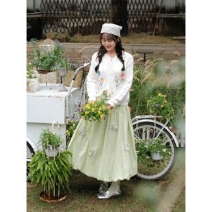 自制春日少女风浅绿色蓬蓬半身裙小众设计感立体花朵薄荷绿中长裙