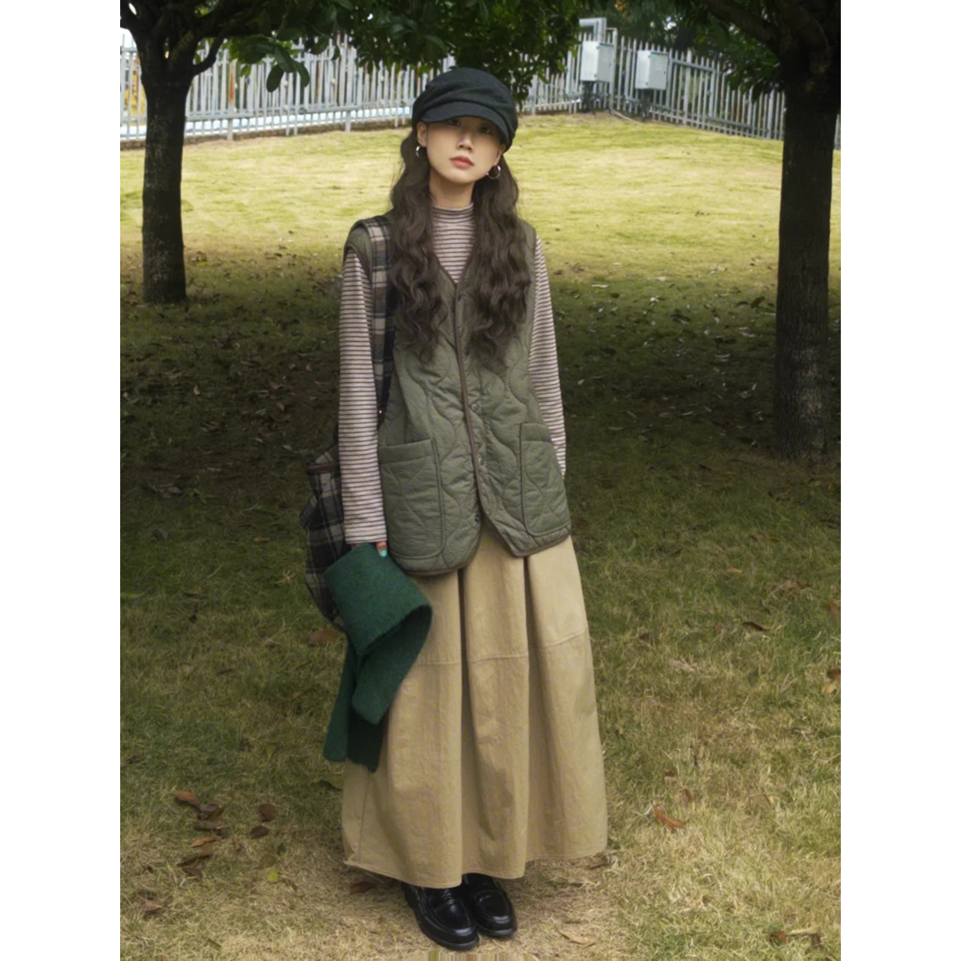 日系工装风卡其色拼接花苞半身裙