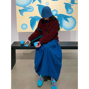 自制日系克莱因蓝灯芯绒半身裙女小众设计感学院风a字大摆中长裙