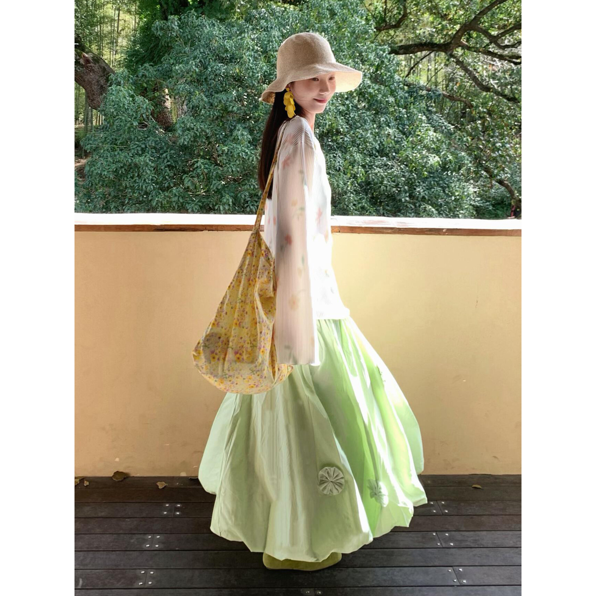 日系设计感苹果绿空气感花苞裙春少女风立体花朵过膝蓬蓬裙半身裙