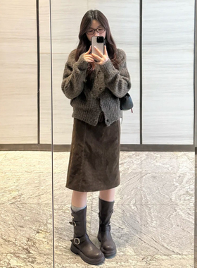 日系美拉德风棕色高腰麂皮绒半身裙女秋冬小个子学生气质直筒中裙