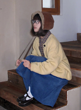 日系克莱因蓝色灯芯绒拼接花苞裙女秋冬加厚小众学生中长款半身裙