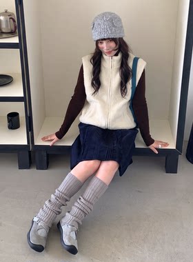 小众设计感仿羊羔毛拉链马甲外套