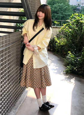 日系通勤风奶油黄色翻领长袖衬衫女夏温柔简约单排扣宽松百搭衬衣
