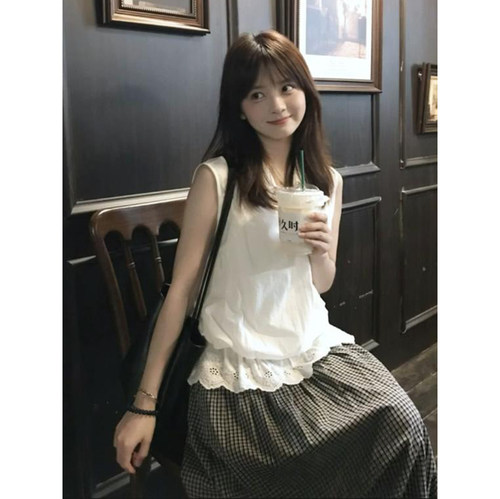 日系设计感白色蕾丝收腰衬衫