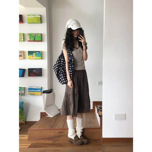 甜美风文艺高腰咖色波点半身裙