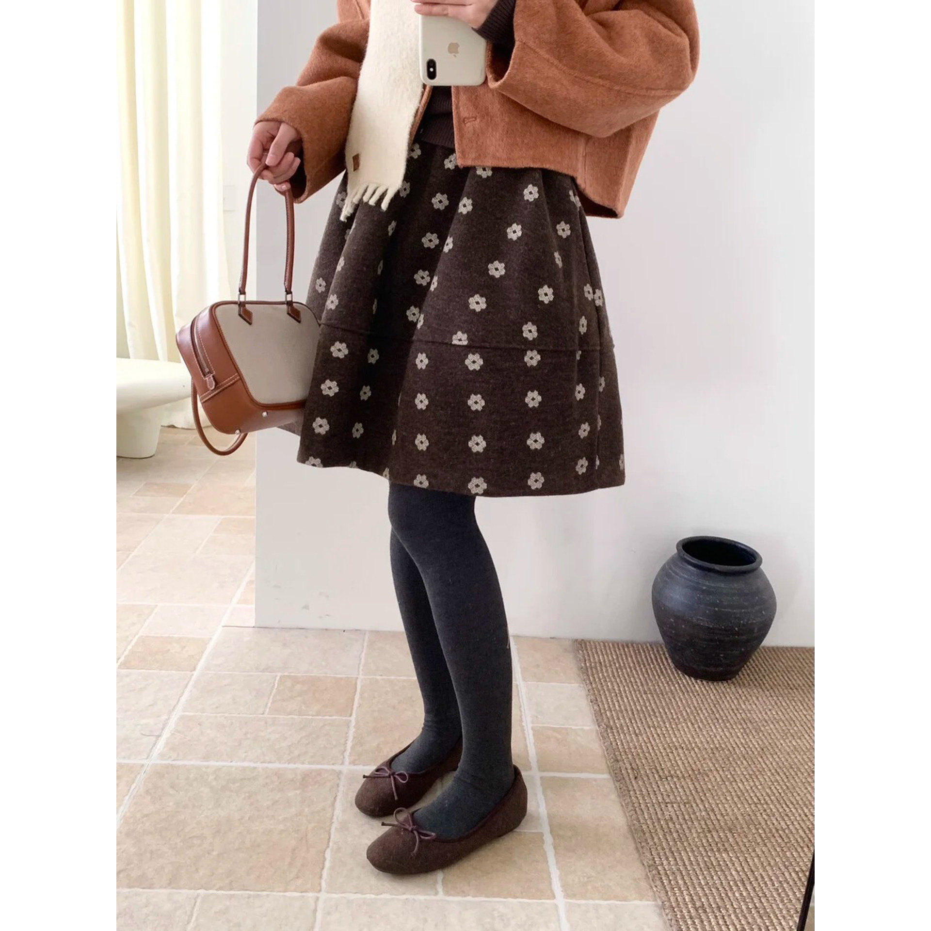 日系复古小花朵棕色毛呢半身短裙女秋冬甜美显瘦印花蓬蓬花苞中裙