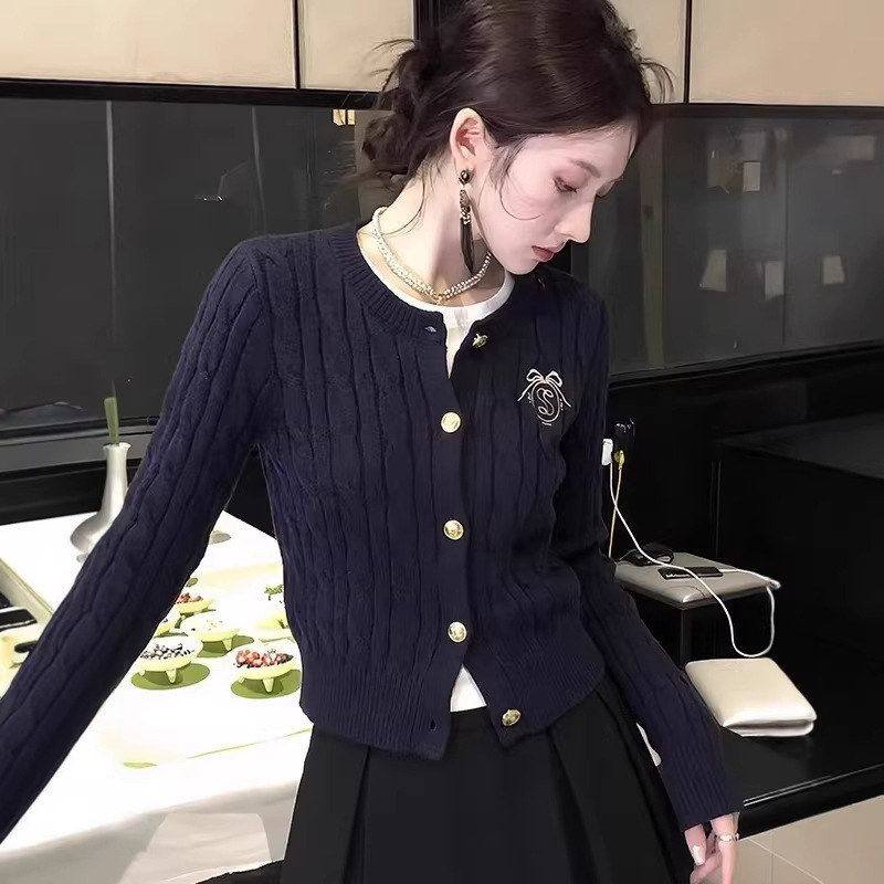 学院风藏蓝色麻花针织开衫女秋冬小个子修身外套上衣服