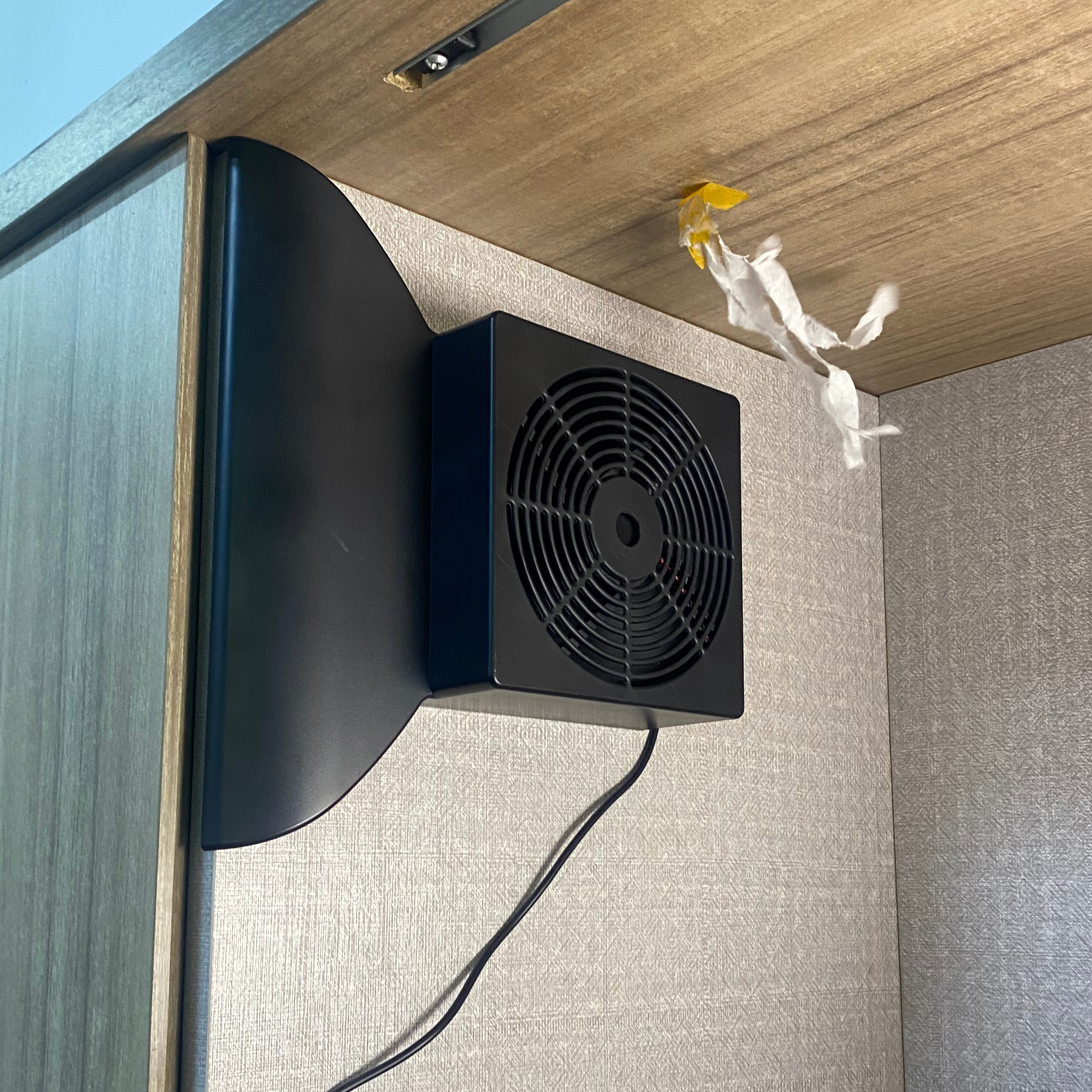 高效导风槽机柜弱电柜鞋柜路由器门缝散热门缝换气导风槽排风扇