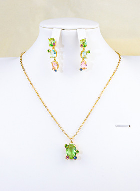 时尚气质优雅绿钻时尚百搭排序不规则设计高级感微镶饰品套装项链