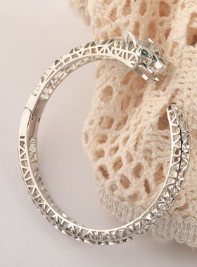 欧美风时尚朋克铜镀镂空豹子手镯 男女个性百搭霸气开口手饰手环