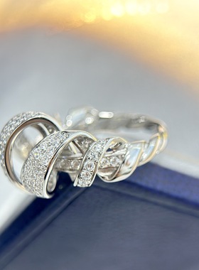 S925纯银 丝带环绕满钻镶嵌戒指镂空设计重工银饰气质轻奢高级感