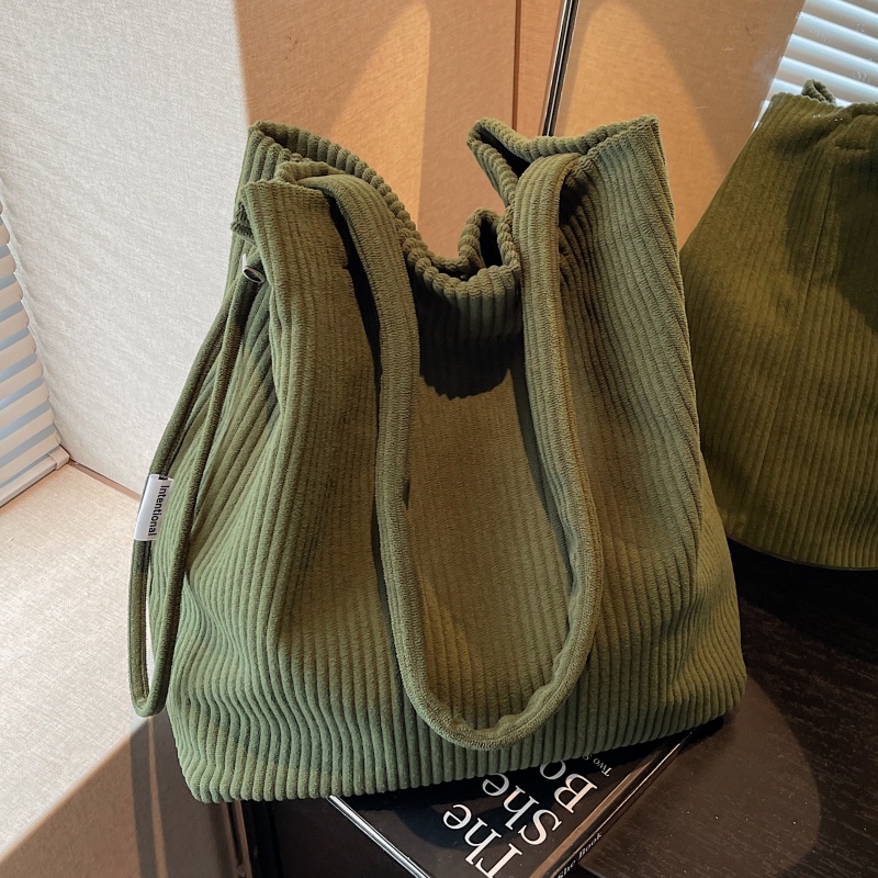 2025新款大容量休闲百搭托特女包