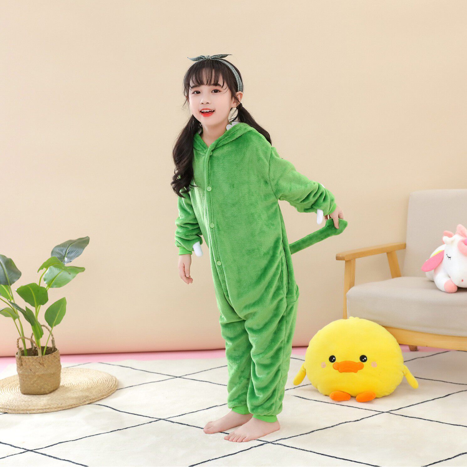 新款卡通连体亲子情侣秋冬法兰绒单眼怪萌动物睡衣家居服