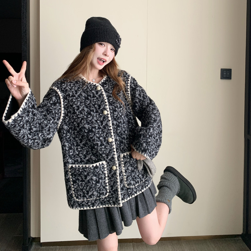 新品特种绣皮毛一体外套9225P215控338,女装短外套,2C182