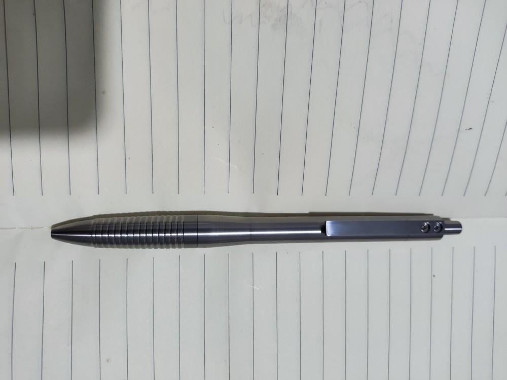 钛合金按动笔  适配好 晨光g5 按动中性笔笔芯可用三菱