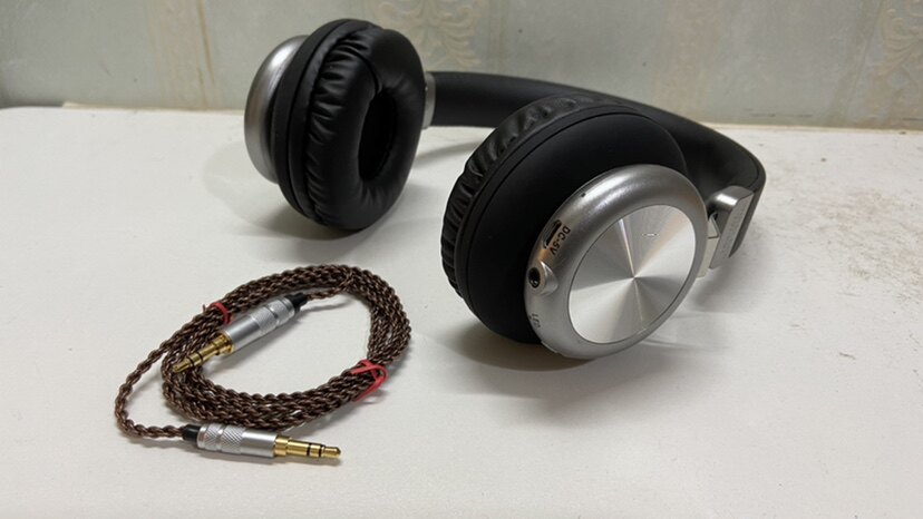 金耳朵珍藏样品内测秘制未公开版本耳机重低音人声捡漏库存处理