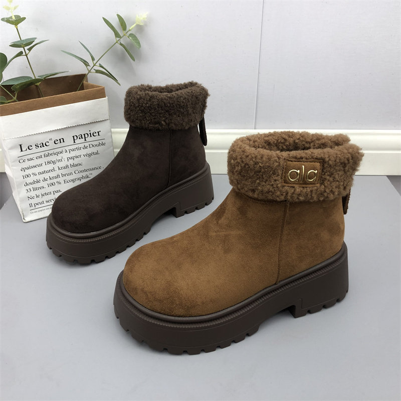 2025圆头翻边毛绒雪地靴女冬季厚底加绒保暖短靴棉鞋外穿马丁靴超