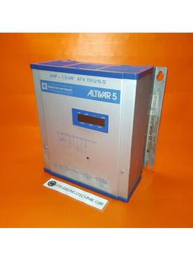 Telemecanique Altivar 5 Type: ATV151U15Q / 1,5 kW