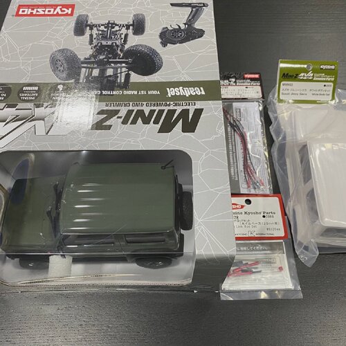 Kyosho Mini Z 4x4 SUZUKI JIMNY SIERRA 32523GR With MZW429R L