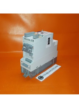 LENZE E84AVSCE3714SX0/SW 20.00/0,37kW/8400 Stateline C Inver