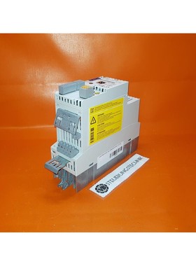 Lenze E84AVSCE3714SX0 / SW 15.01 / 0,37kW / 8400 StateLine C