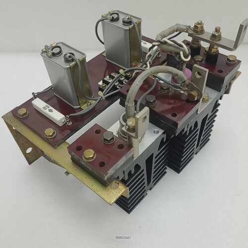 International Rectifier Type B71RC45M2K80J101 Numro De Produ