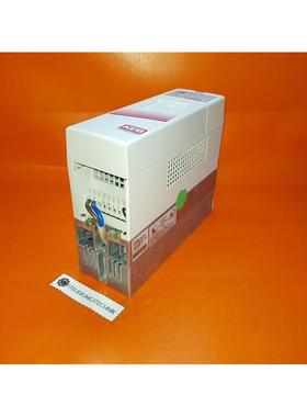 KEB COMBIVERT Tipo: 10.F4.S3D-1220/1.2