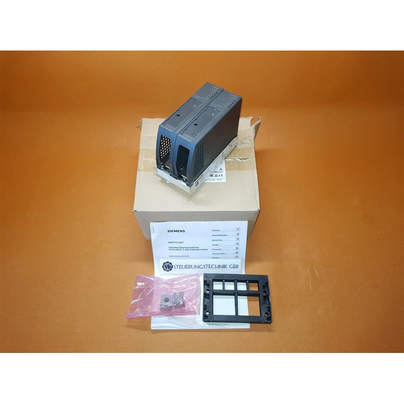 Siemens Scalance X-400 EM495-8 Extender Module Typ: 6GK5 495