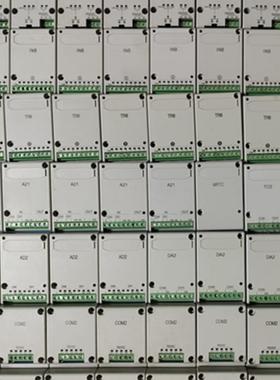 松下 AFPX-COM1 COM2 COM3 COM4 COM5 TC2 IN8 A21 AD2 TR8 DA2