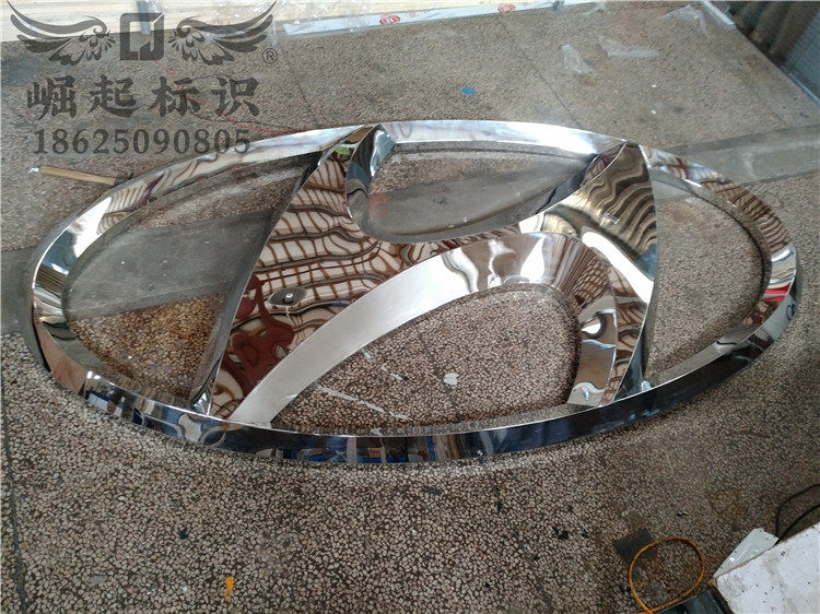 发光车标定做广告牌吸塑镀铬灯箱