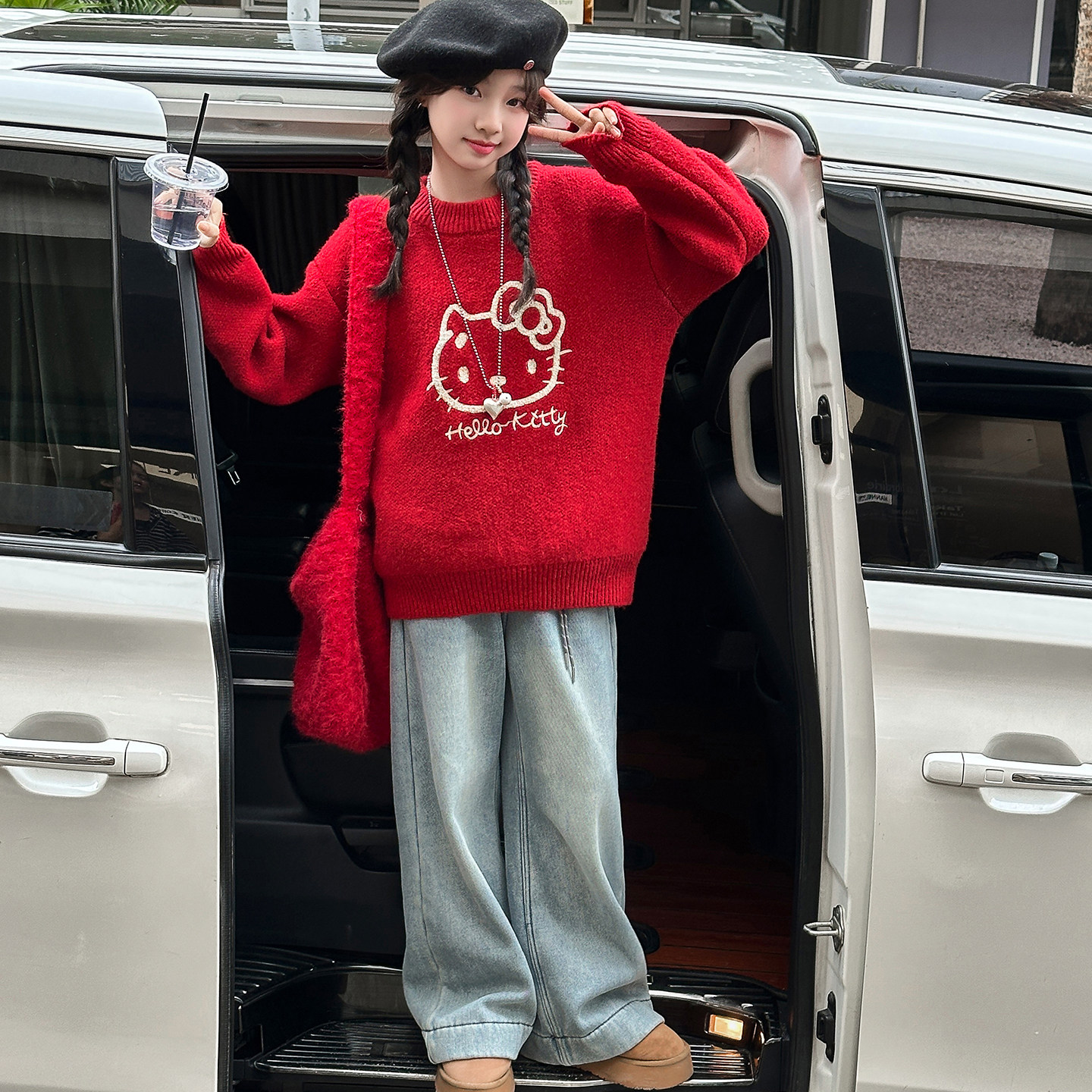 大童红色新年套装儿童毛衣加厚牛仔裤女童冬装拜年服亲子卡通流行